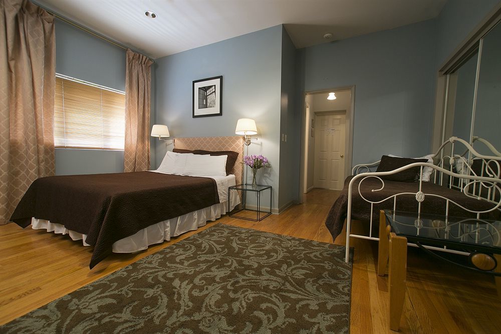 Wicker Park Inn Chicago Exterior photo