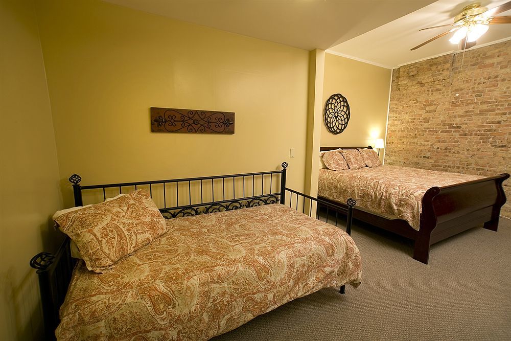Wicker Park Inn Chicago Exterior photo